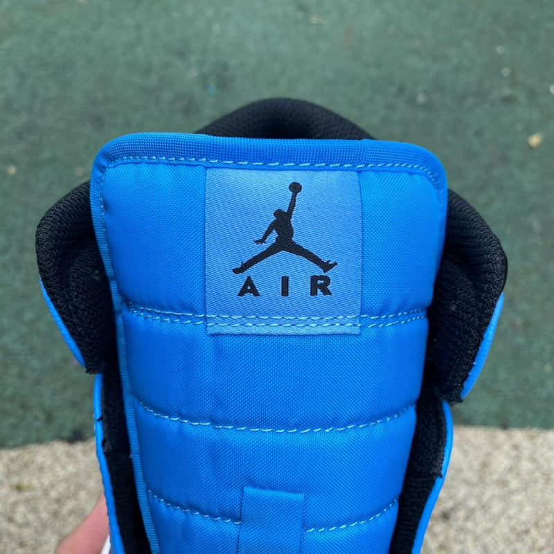 Air Jordan 1 Mid University Blue Black
