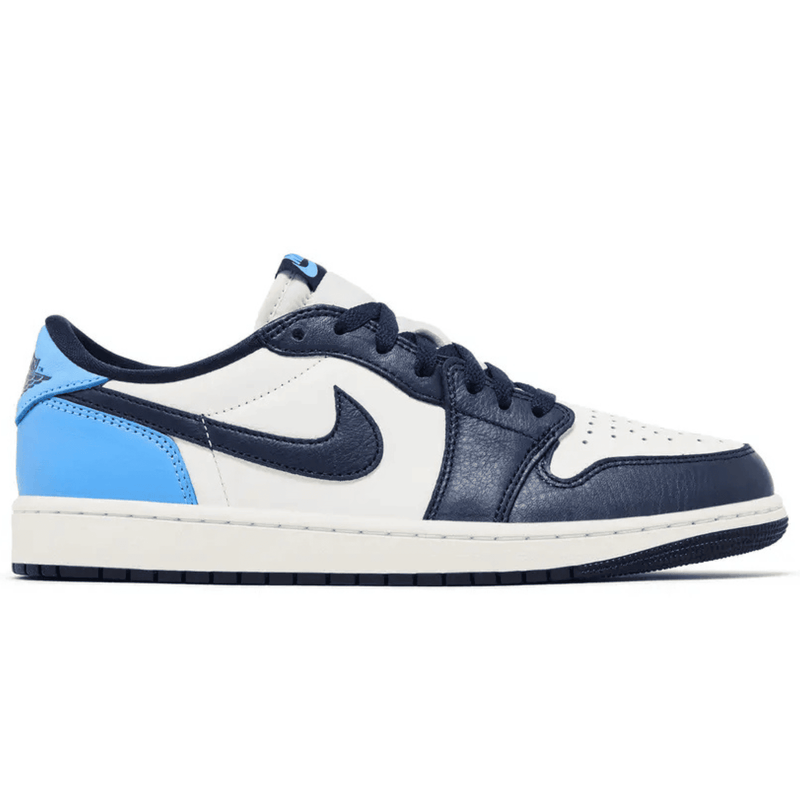 Air Jordan 1 Low Obsidian UNC