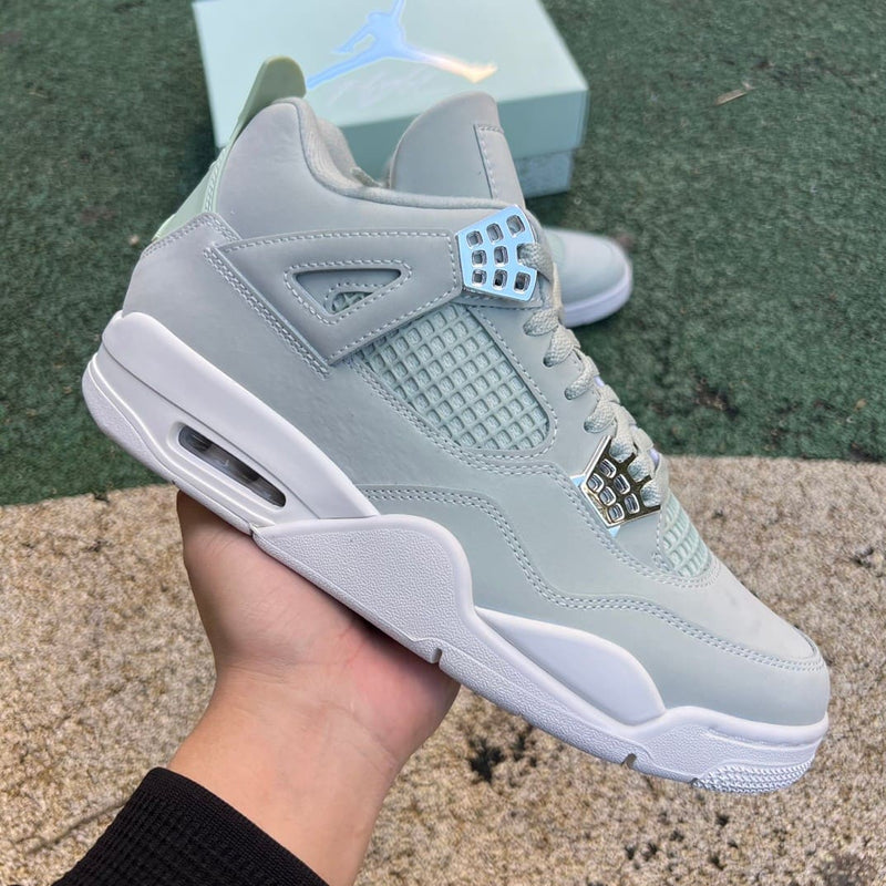 Air Jordan 4 Retro Seafoam Sail