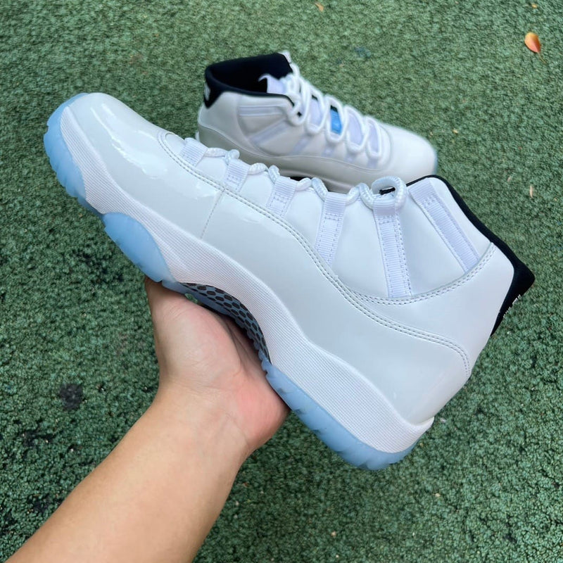 Air Jordan 11 Retro Legend Blue (2024)