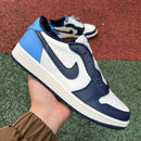 Air Jordan 1 Low Obsidian UNC