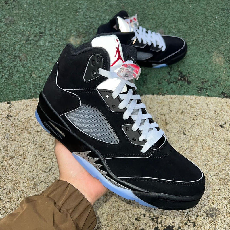 Air Jordan 5 Retro Black Metallic Reimagined