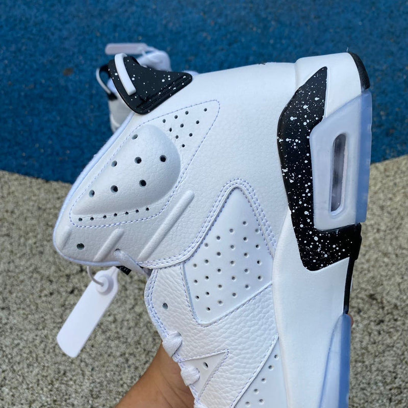 Air Jordan 6 Retro Reverse Oreo