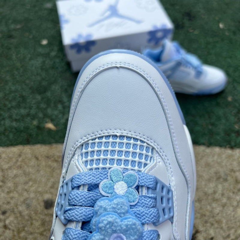 Air Jordan 4 Retro Forget Me Not