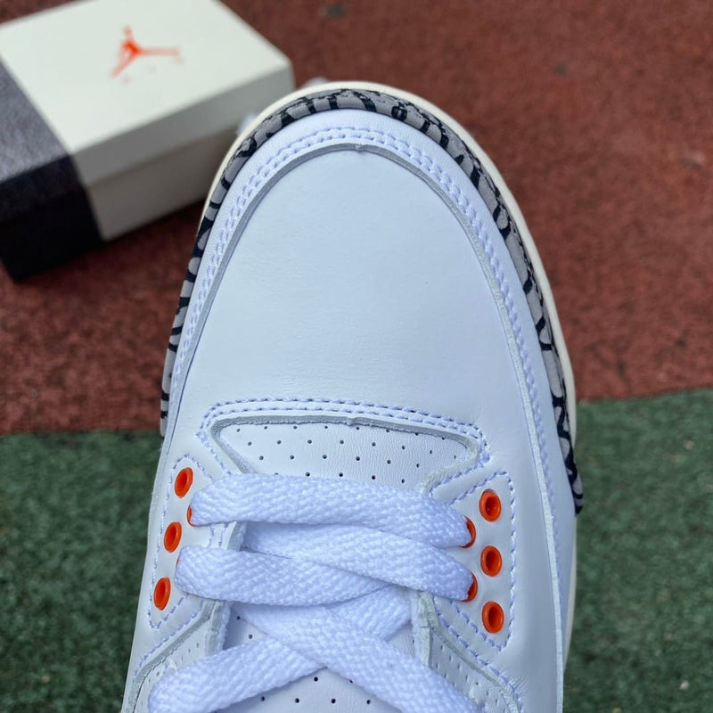 Air Jordan 3 Retro Georgia Peach