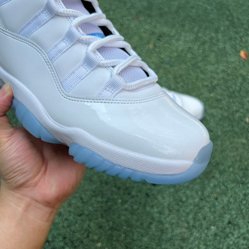 Air Jordan 11 Retro Legend Blue (2024)