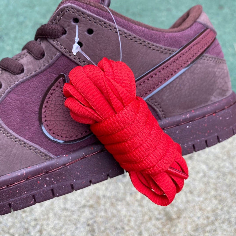 Nike SB Dunk Low City of Love Burgundy Crush