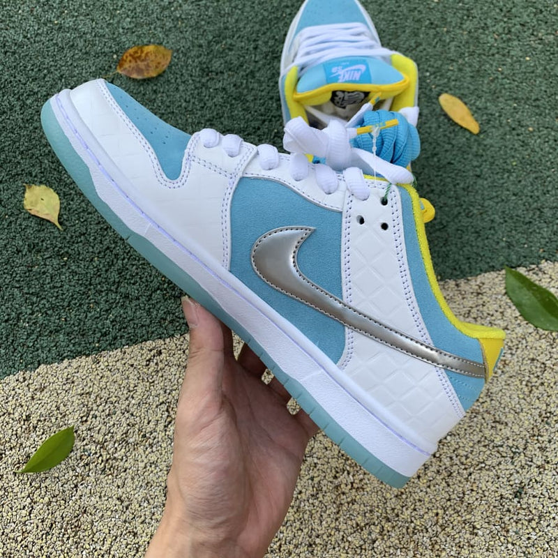 Nike SB Dunk Low Pro FTC Lagoon Pulse