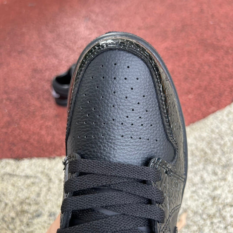 Air Jordan 1 Low SE Patent Elephant Black