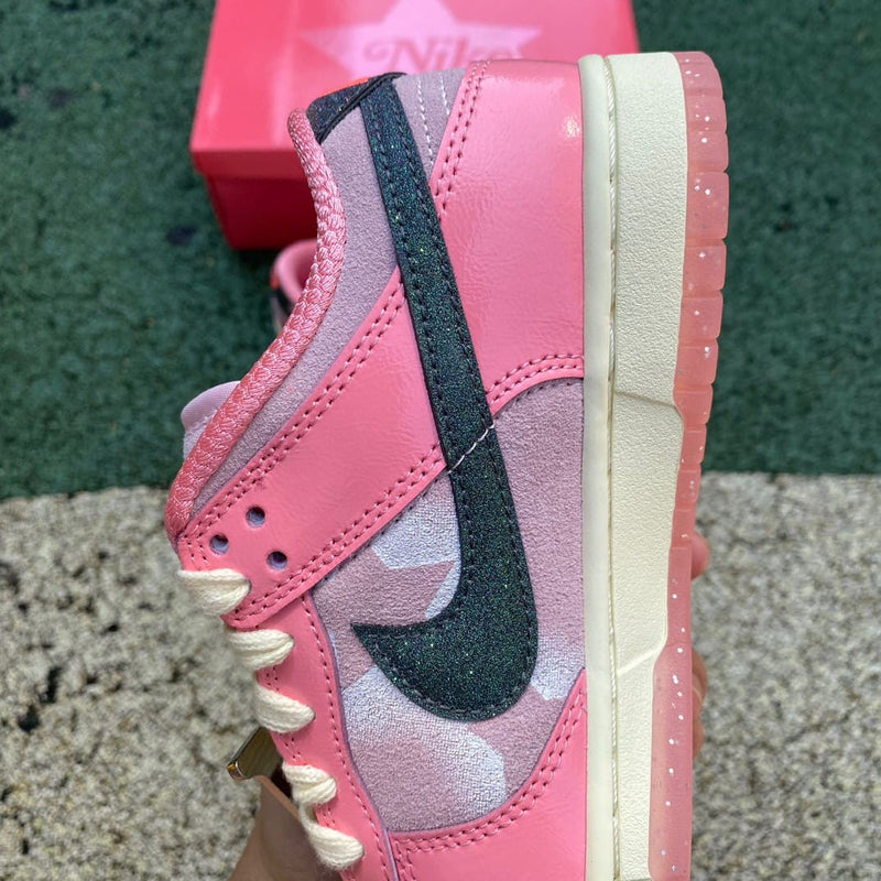 Nike Dunk Low LX Barbie