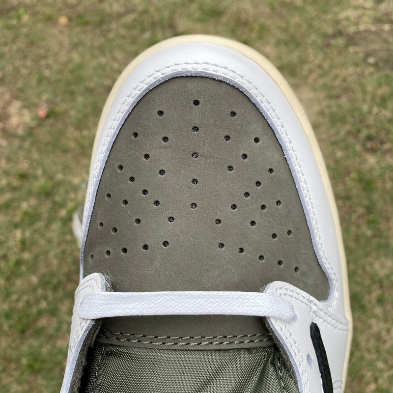 Air Jordan 1 Retro Low Travis Scott Medium Olive