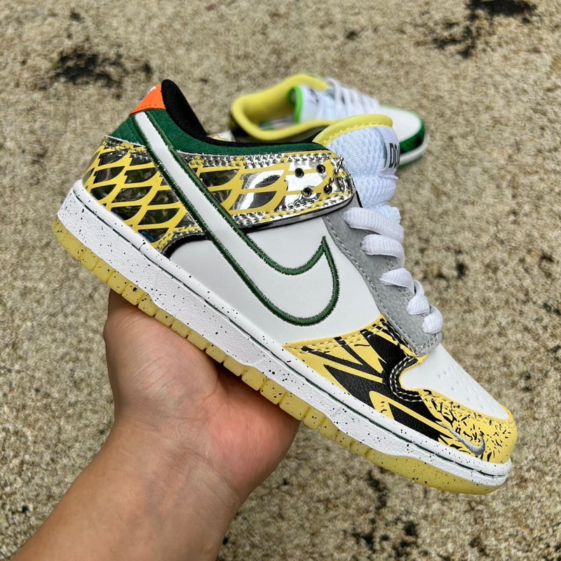 Nike Dunk Low What the Duck Away University of Oregon PE