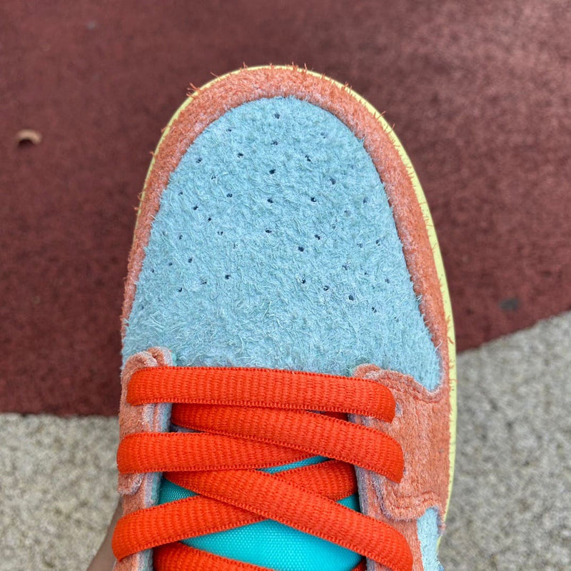 Nike SB Dunk Low Orange Emerald Rise