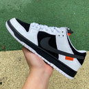 Nike SB Dunk Low TIGHTBOOTH