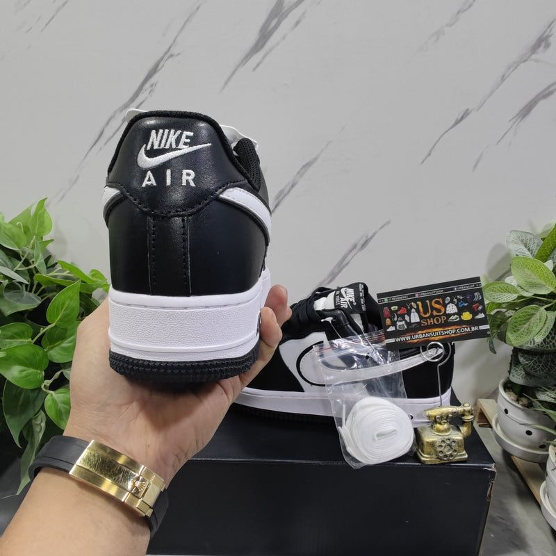 Nike Air Force 1 Low '07 White Swoosh Panda