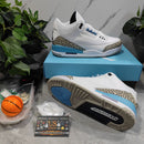 Air Jordan 3 Retro UNC