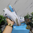Air Jordan 3 Retro UNC