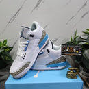 Air Jordan 3 Retro UNC