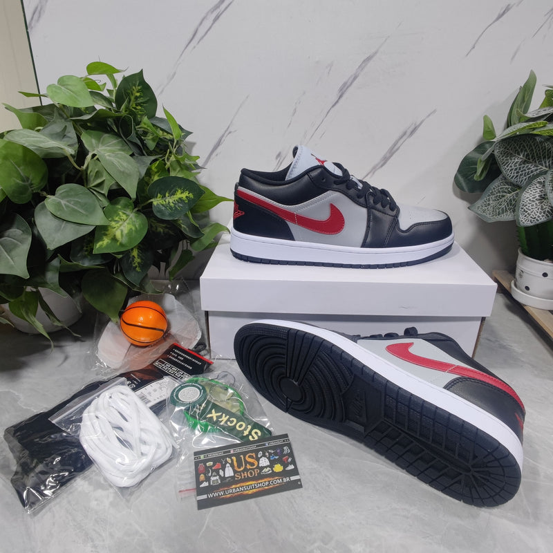 Air Jordan 1 Low Wolf Grey Gym Red