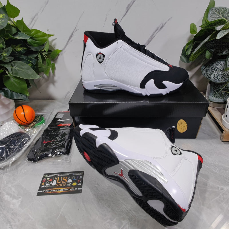 Air Jordan 14 Retro Black Toe (2024)