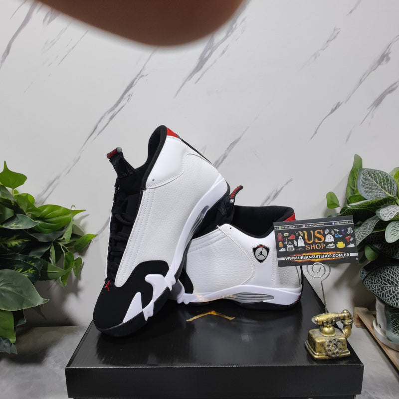 Air Jordan 14 Retro Black Toe (2024)