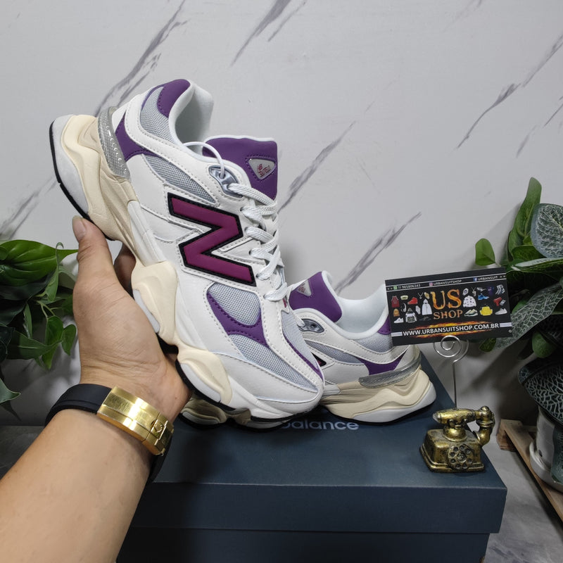 New Balance 9060 Magenta