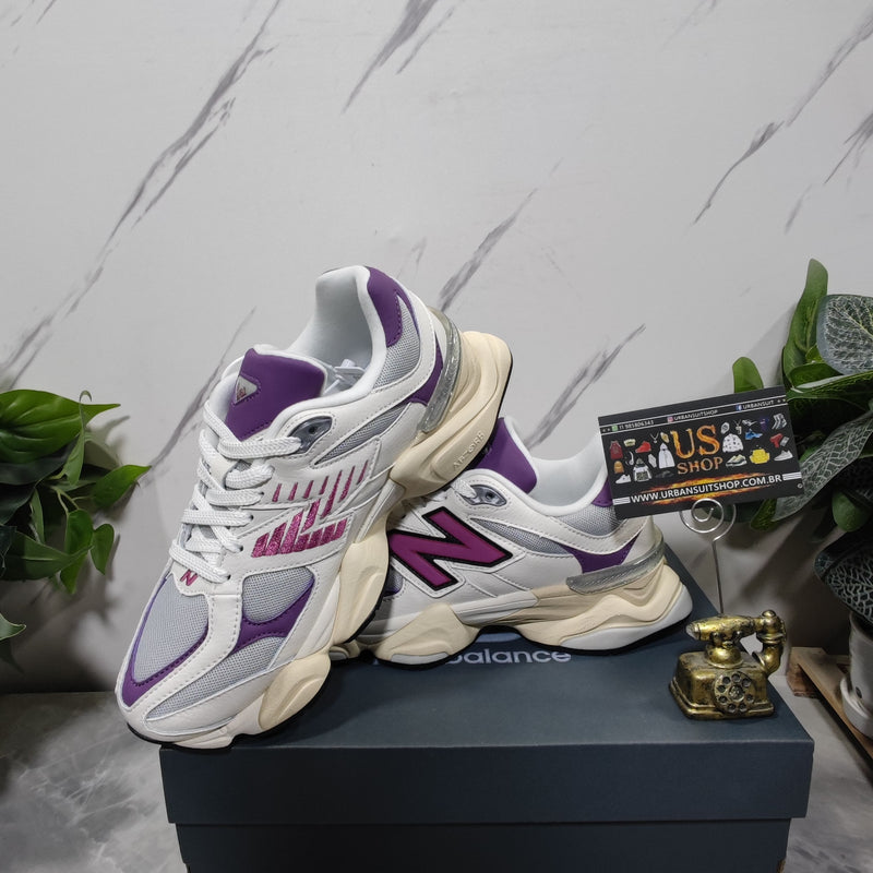 New Balance 9060 Magenta