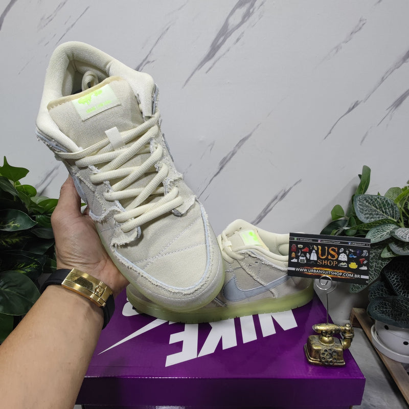 Nike SB Dunk Low Mummy