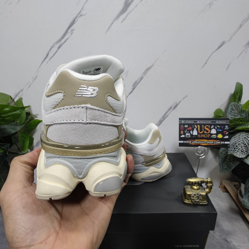 New Balance 9060 Sea Salt Brown