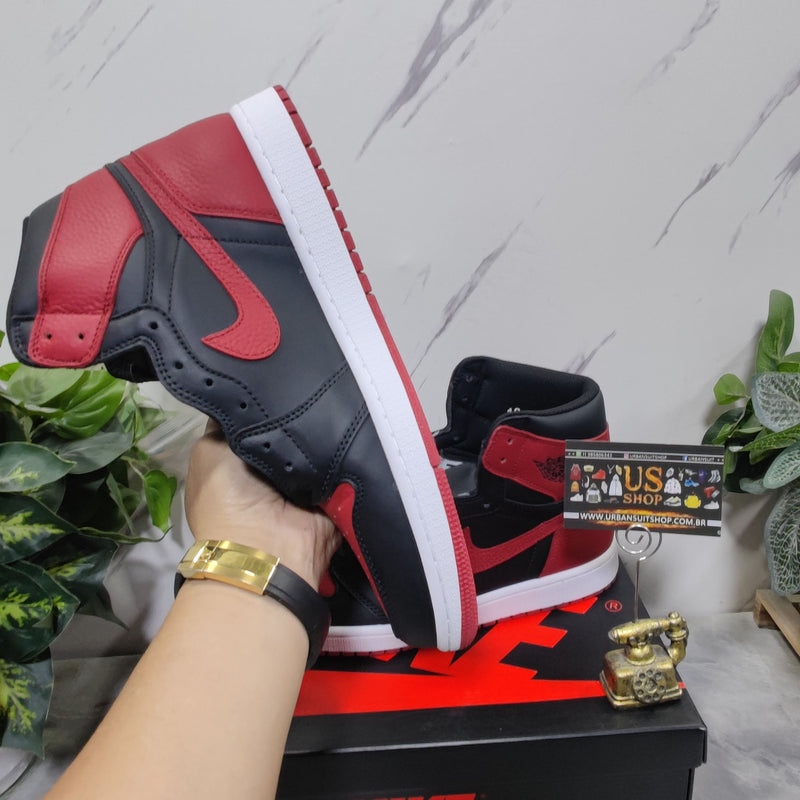 Air Jordan 1 Retro High Bred Banned