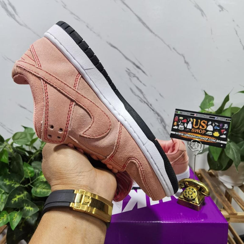 Nike SB Dunk Low Pink Pig