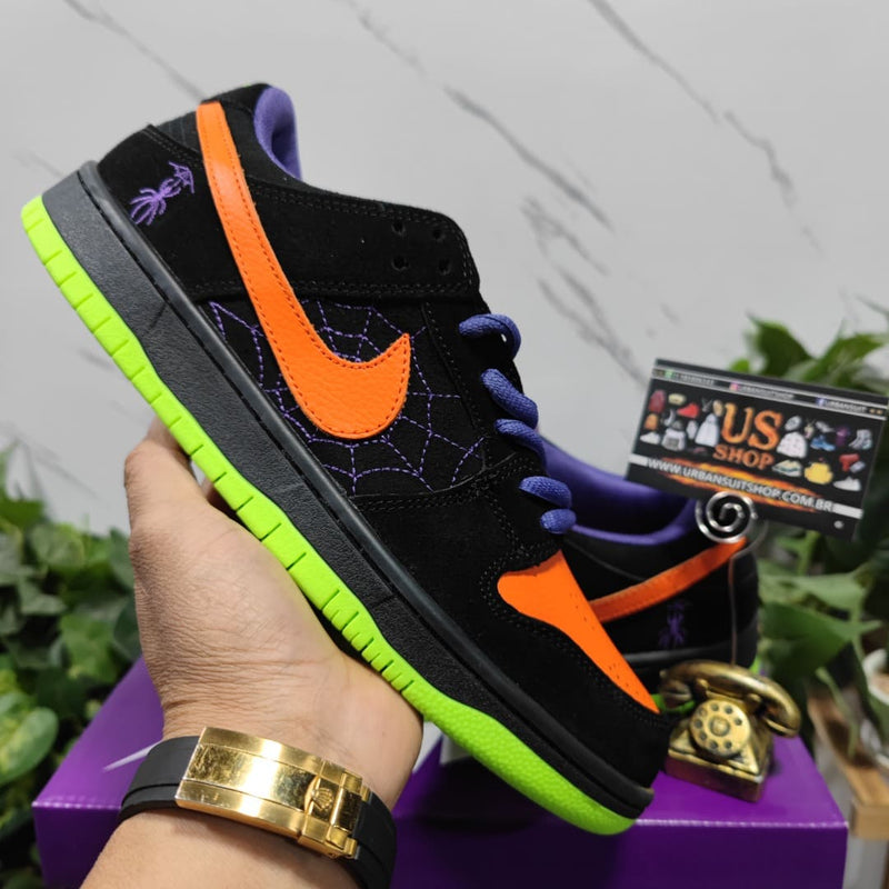 Nike SB Dunk Low Night of Mischief Halloween