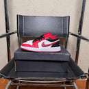 Air Jordan 1 Low Bulls