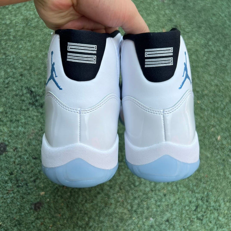 Air Jordan 11 Retro Legend Blue (2024)