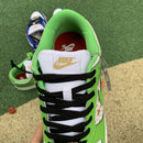 Nike SB Dunk Low Supreme Stars Mean Green