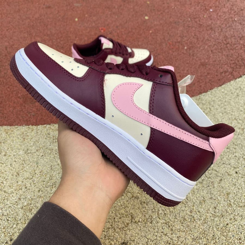 Nike Air Force 1 Low '07 Valentine’s Day (2023)