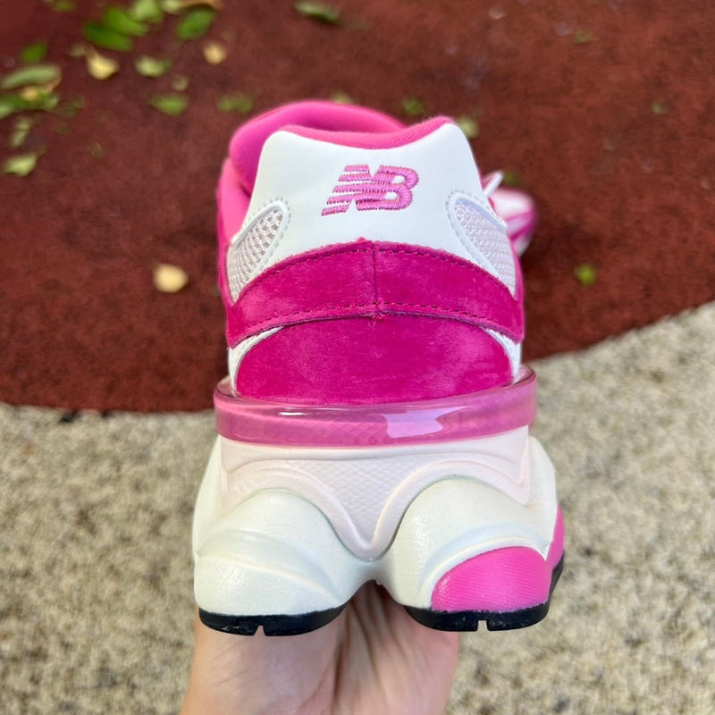 New Balance 9060 Fuchsia Pink