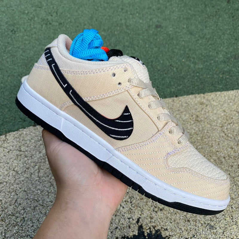 Nike SB Dunk Low Albino & Preto