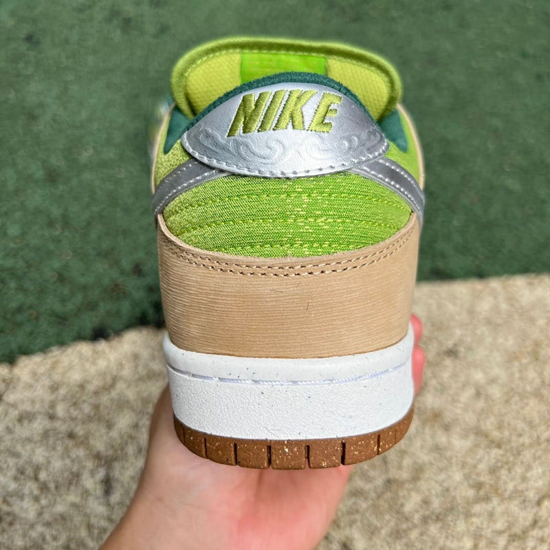 Nike SB Dunk Low Escargot