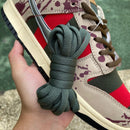 Nike SB Dunk Low Freddy Krueger