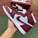 Air Jordan 1 Retro High Artisanal Team Red