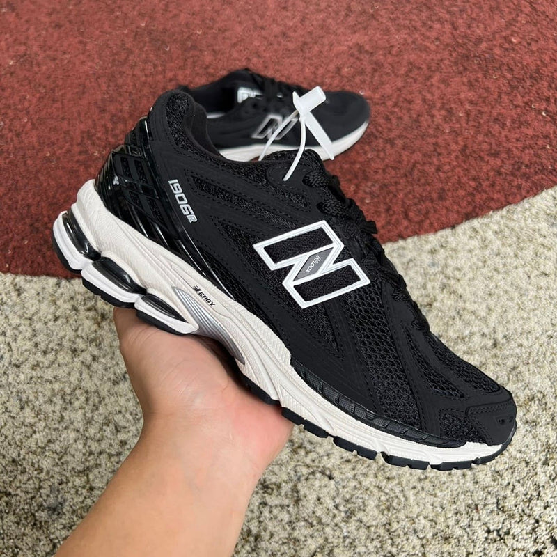 New Balance 1906R Black White