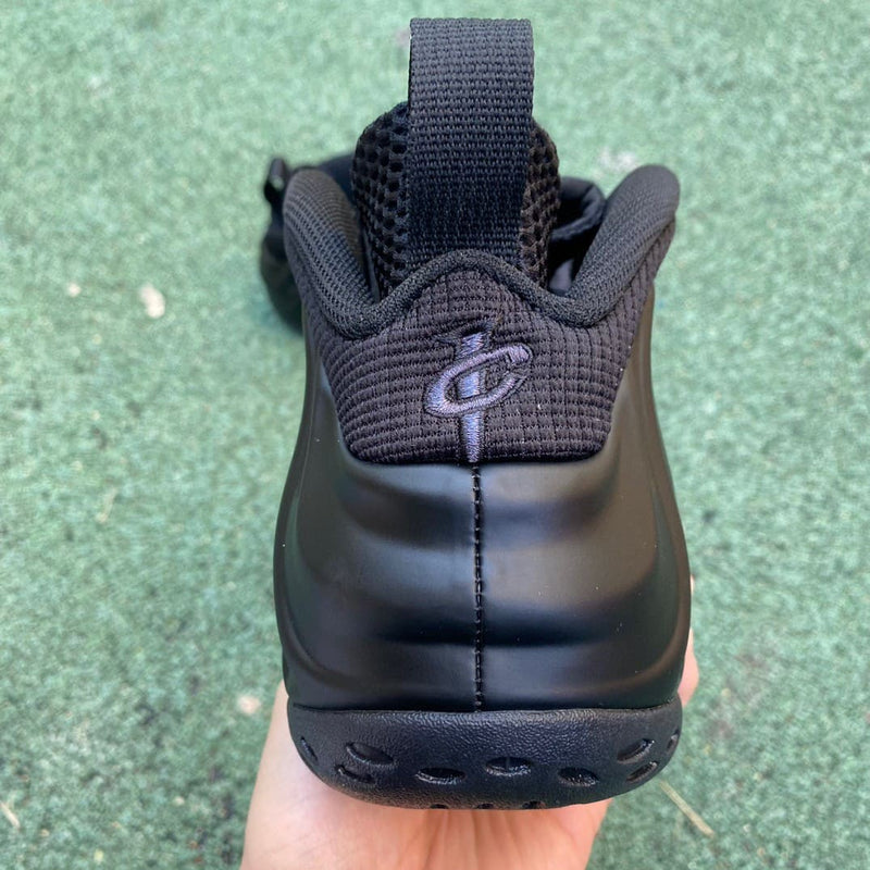 Nike Air Foamposite One Anthracite (2023)