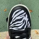 Nike SB Dunk Low Quartersnacks Zebra