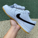 Nike SB Dunk Low Pro White Gum