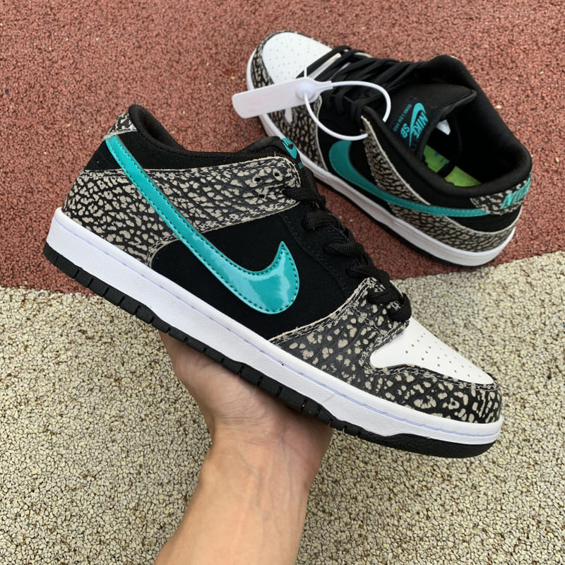 Nike SB Dunk Low atmos Elephant