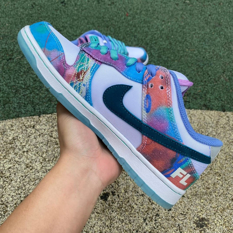 Nike SB Dunk Low Futura Laboratories Bleached Aqua