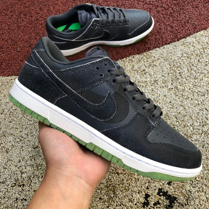 Nike Dunk Low Retro PRM Halloween