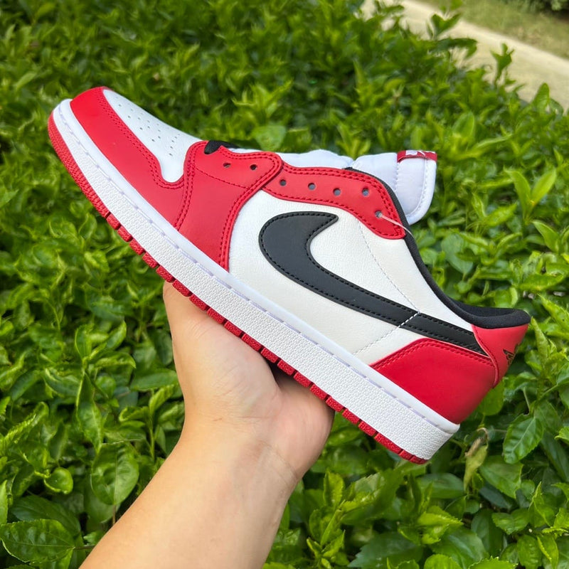 Air Jordan 1 Low Chicago