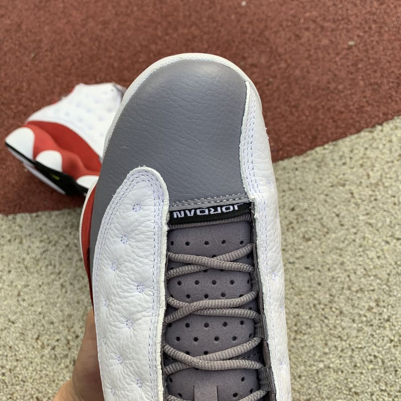 Air Jordan 13 Retro Grey Toe